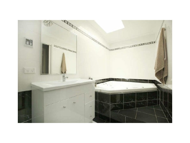 73 Kingsmill Street, Kambah ACT 2902