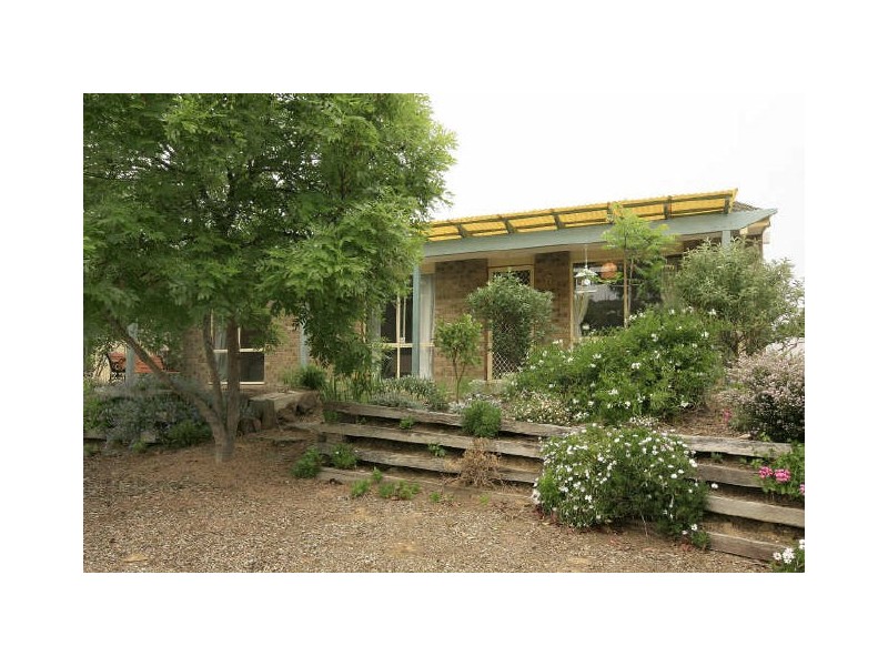 8 Sommers Street, Conder ACT 2906