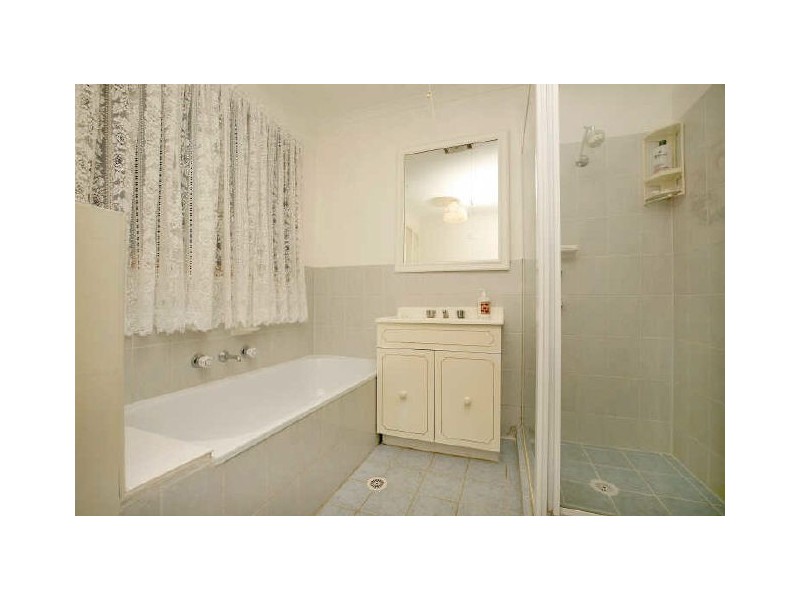8 Sommers Street, Conder ACT 2906