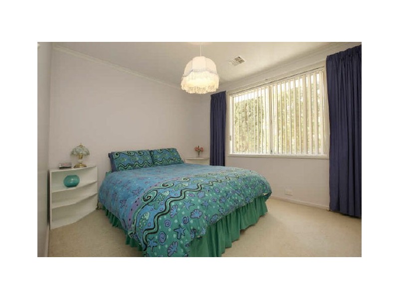 41 Williamson Street, Holder ACT 2611