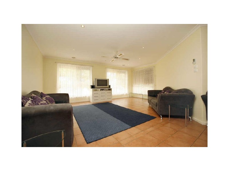 35 Brereton Street, Queanbeyan NSW 2620