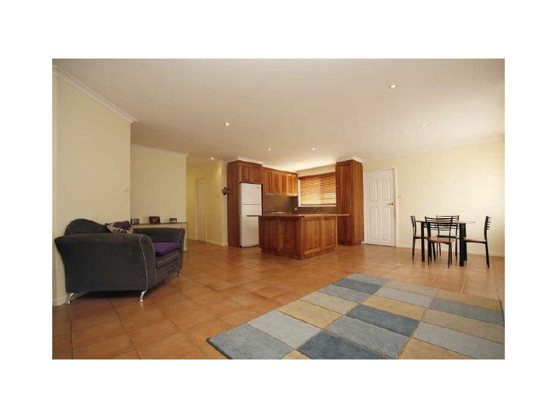 35 Brereton Street, Queanbeyan NSW 2620