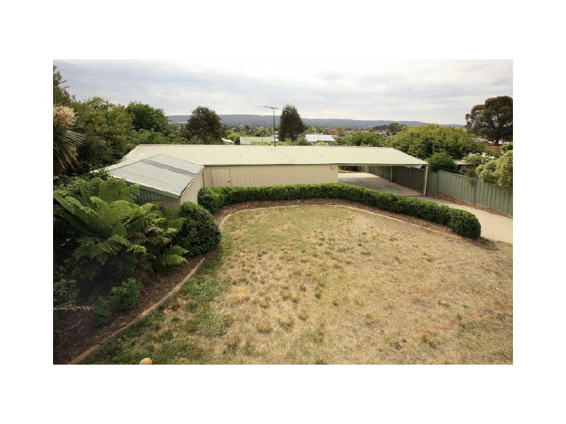 35 Brereton Street, Queanbeyan NSW 2620
