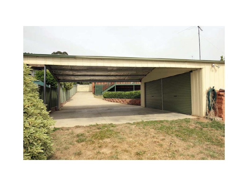 35 Brereton Street, Queanbeyan NSW 2620