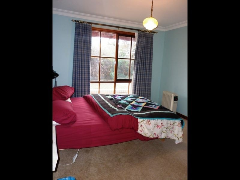 5 Snowball Place, Wanniassa ACT 2903