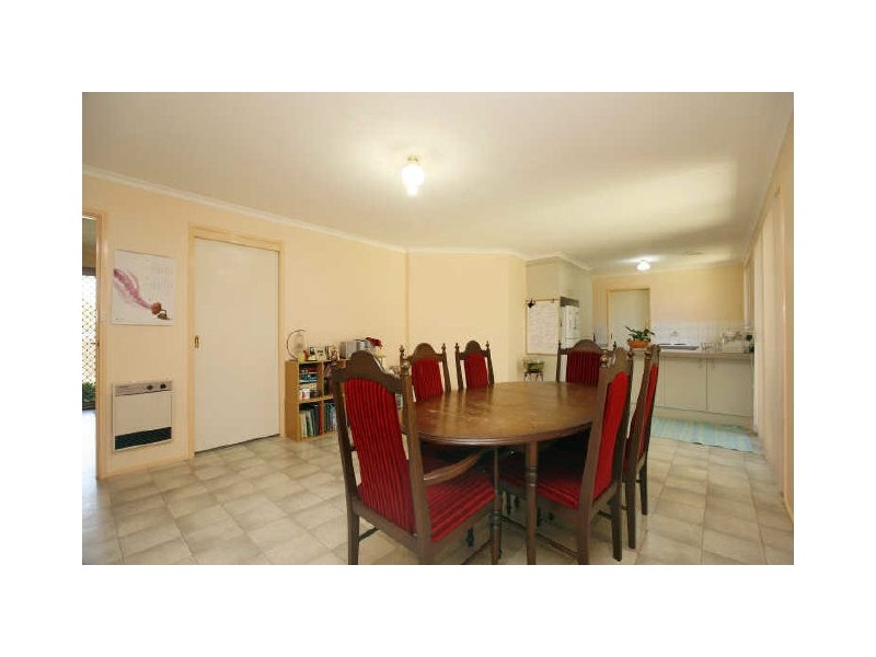 2/61 Derrington Crescent, Bonython ACT 2905