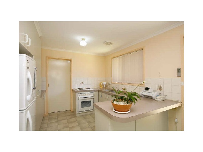 2/61 Derrington Crescent, Bonython ACT 2905