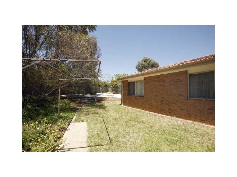 2/61 Derrington Crescent, Bonython ACT 2905