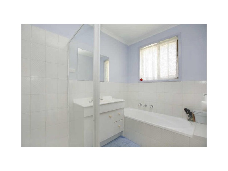 2/61 Derrington Crescent, Bonython ACT 2905