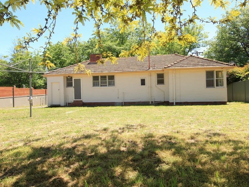 54 Schlich Street, Yarralumla ACT 2600