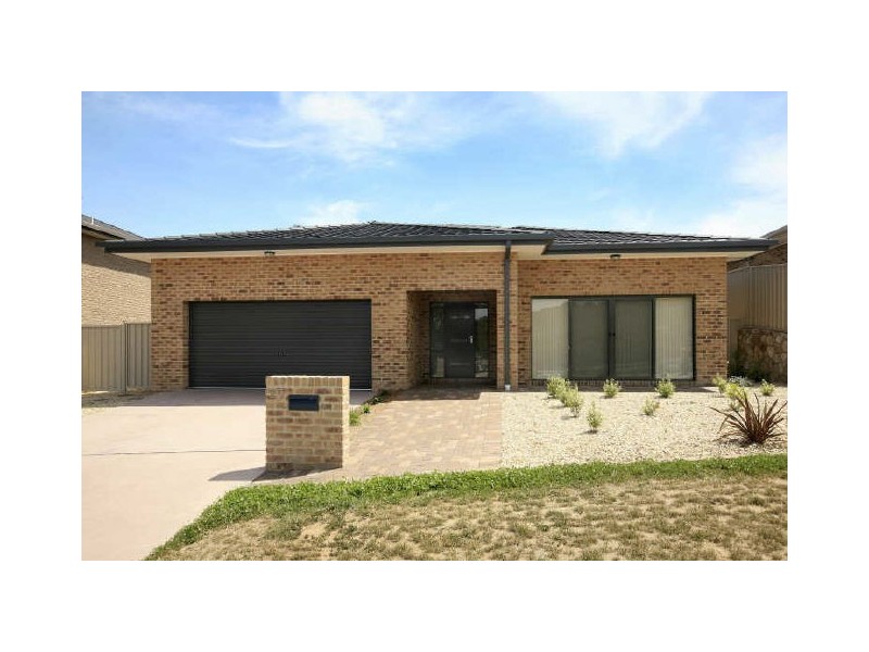 20 Balcombe Street, Jerrabomberra NSW 2619