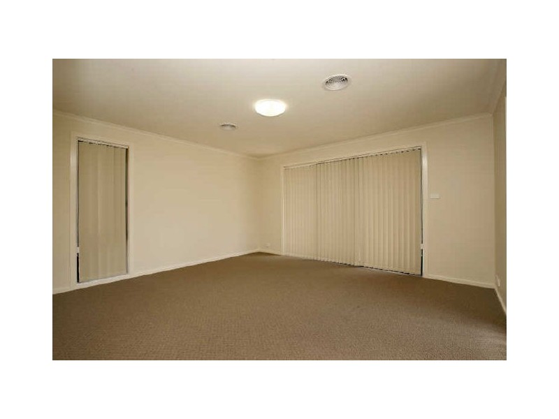 20 Balcombe Street, Jerrabomberra NSW 2619