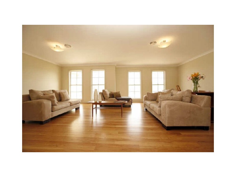 32 Larmer Street, Bungendore NSW 2621