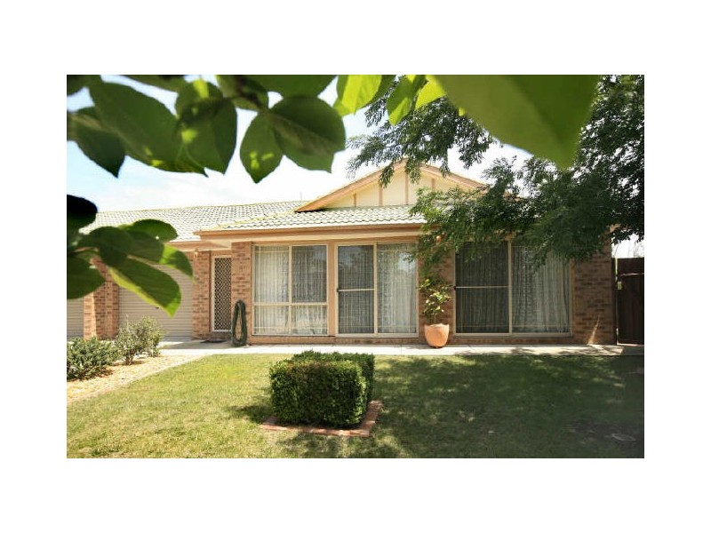 19/32 Sid Barnes Crescent, Gordon ACT 2906