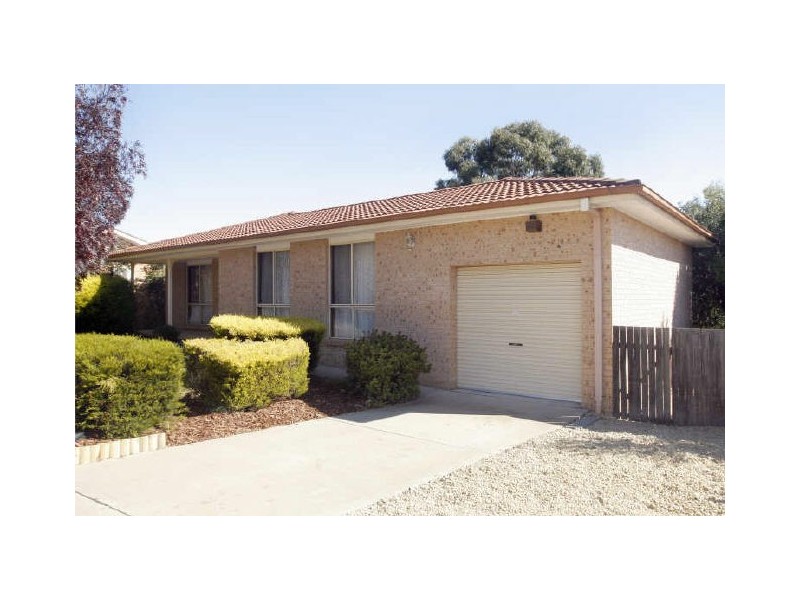 6 Bottrill Street, Bonython ACT 2905
