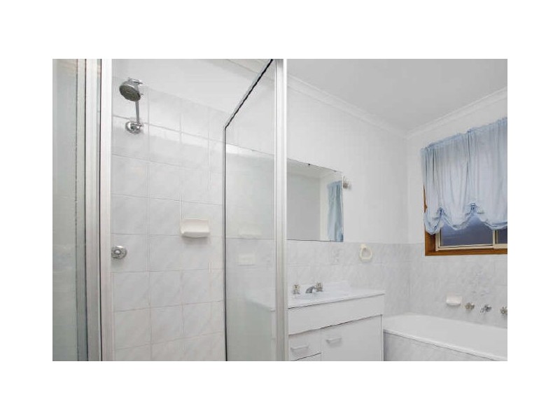 6 Bottrill Street, Bonython ACT 2905
