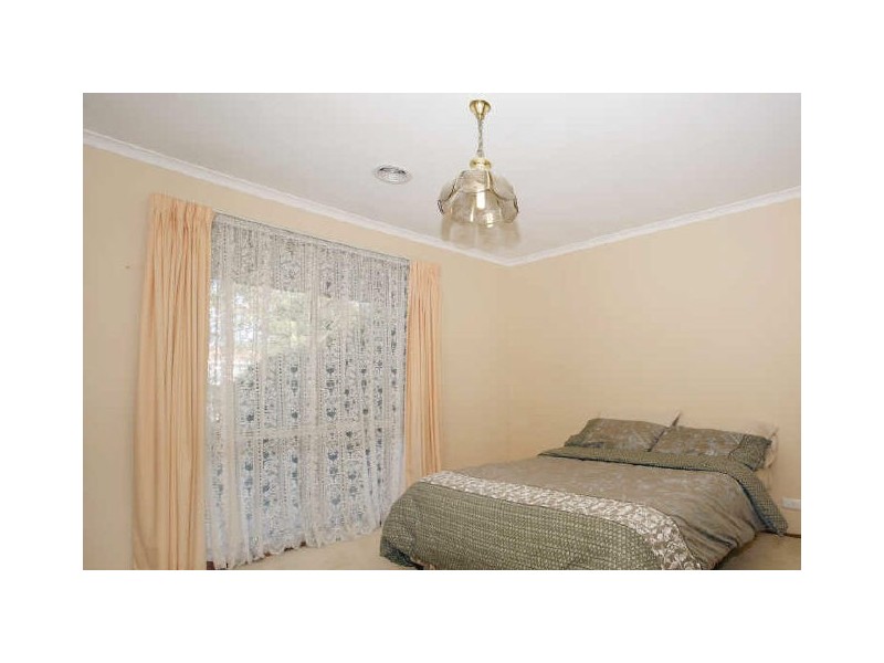6 Bottrill Street, Bonython ACT 2905