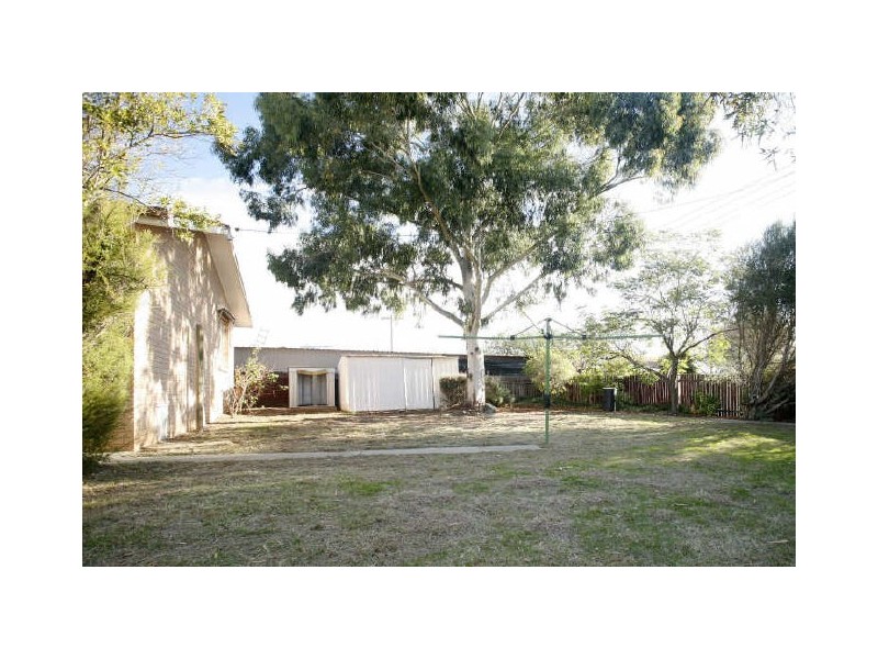 6 Bottrill Street, Bonython ACT 2905