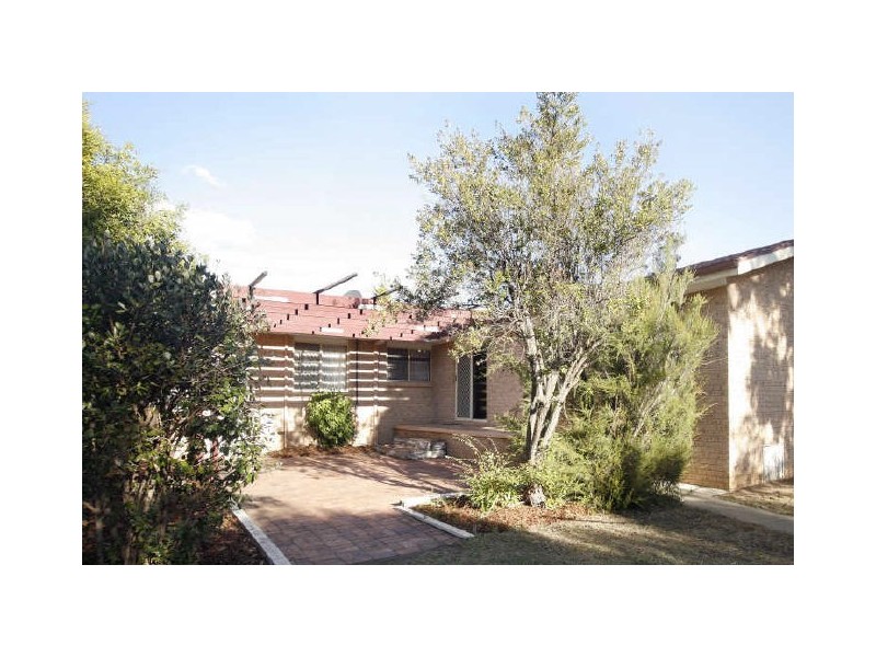 6 Bottrill Street, Bonython ACT 2905