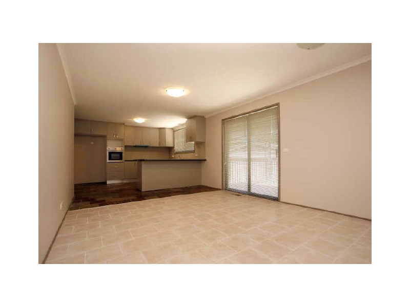 15 Priddle Street, Monash ACT 2904