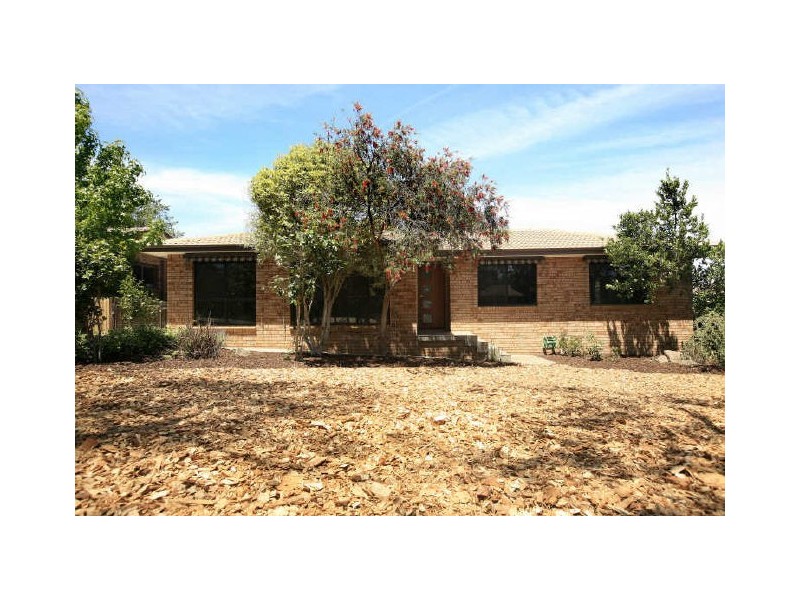 15 Priddle Street, Monash ACT 2904
