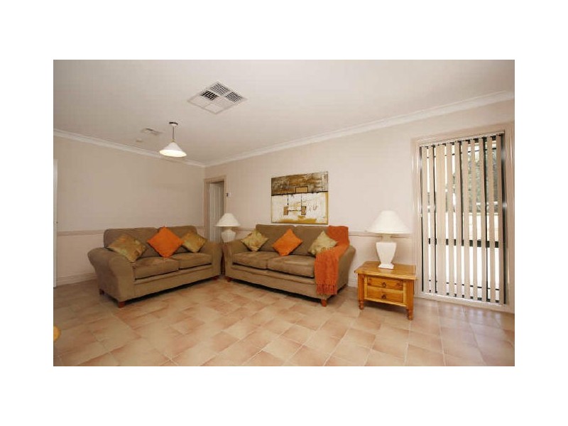 31 Fingleton Crescent, Gordon ACT 2906