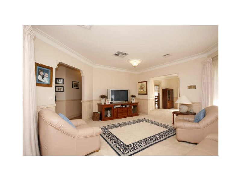 31 Fingleton Crescent, Gordon ACT 2906