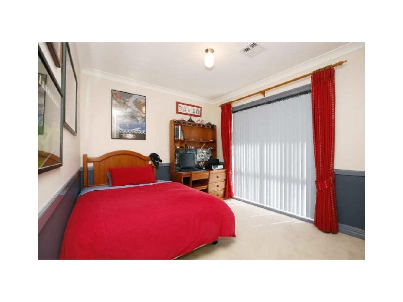 31 Fingleton Crescent, Gordon ACT 2906