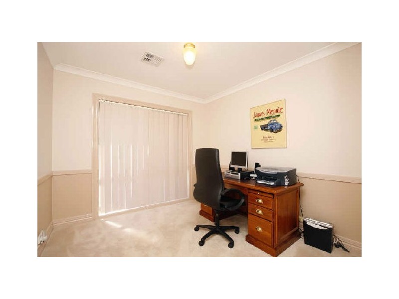 31 Fingleton Crescent, Gordon ACT 2906