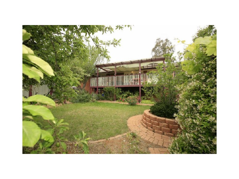 8 Keys Crescent, Wanniassa ACT 2903