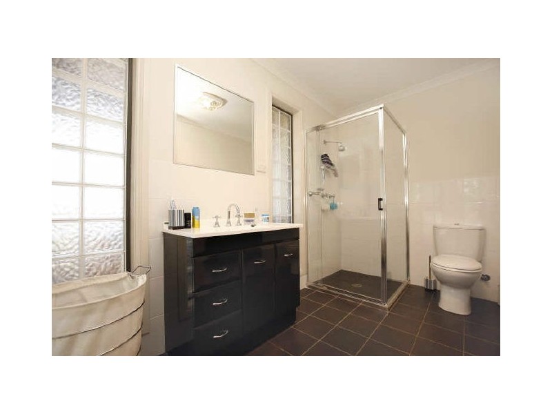 7 Evan Place, Jerrabomberra NSW 2619