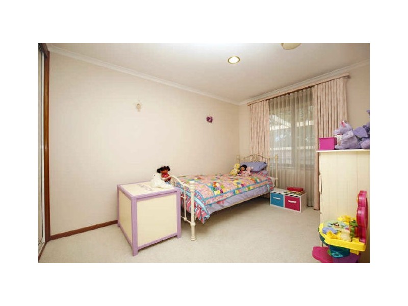 6 Christie Place, Gordon ACT 2906