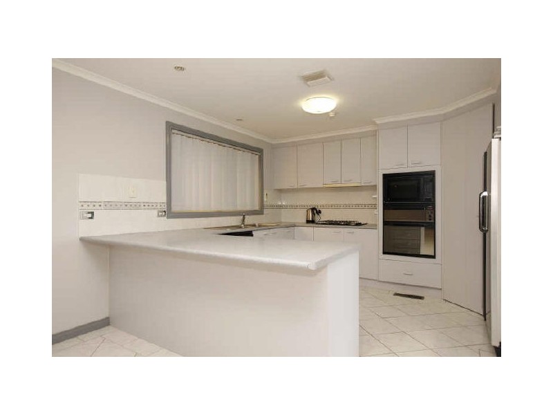 10 Myles Connell Crescent, Gordon ACT 2906