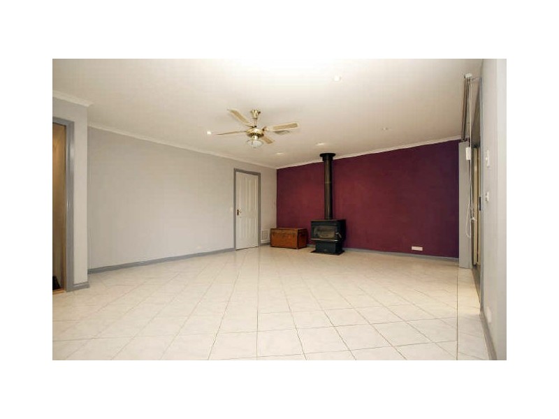 10 Myles Connell Crescent, Gordon ACT 2906