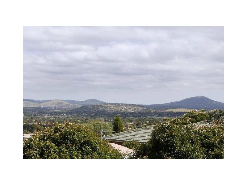 63 Olive Pink Crescent, Banks ACT 2906