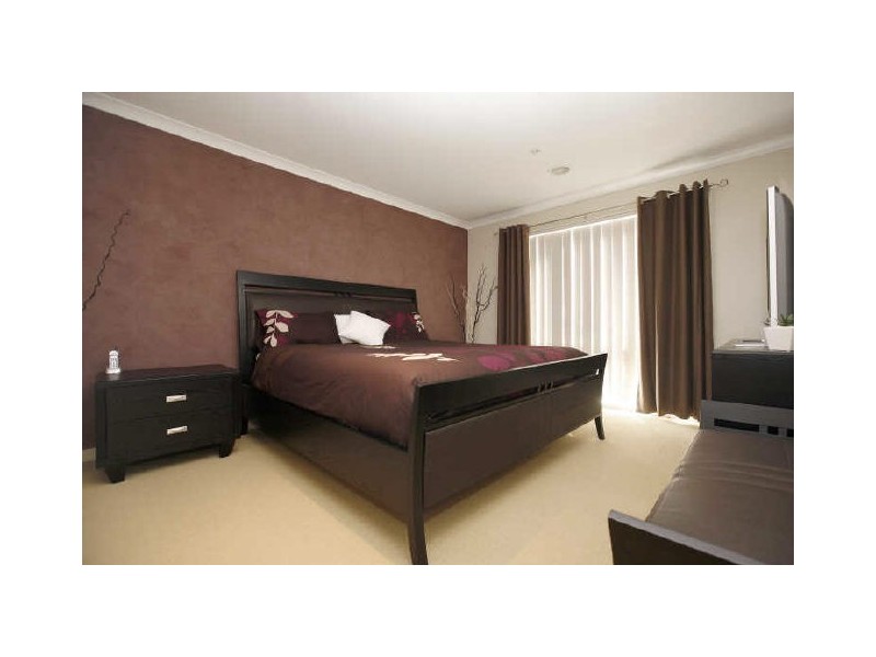 63 Olive Pink Crescent, Banks ACT 2906