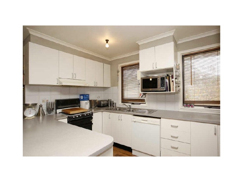 13 Jarrah Street, Queanbeyan NSW 2620