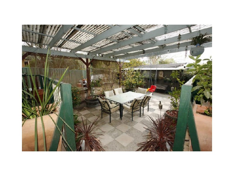 13 Jarrah Street, Queanbeyan NSW 2620