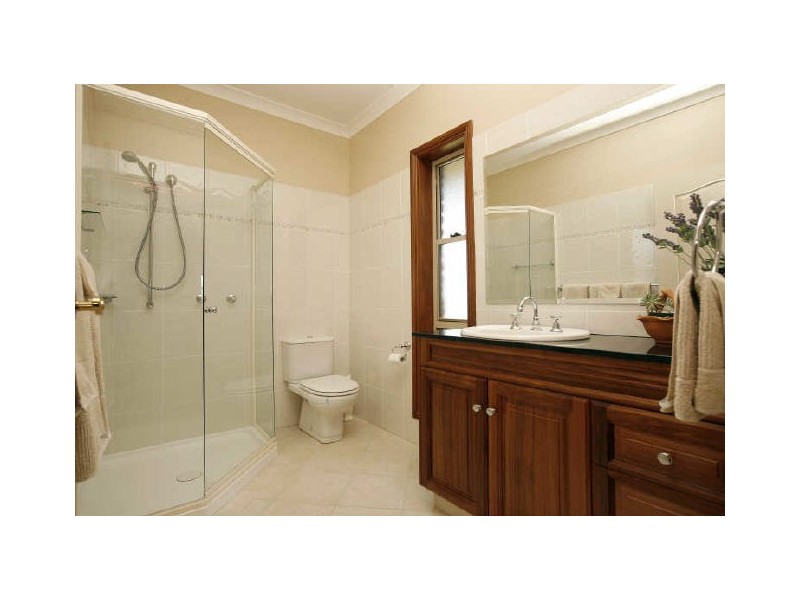 88 Royalla Drive, Royalla NSW 2620