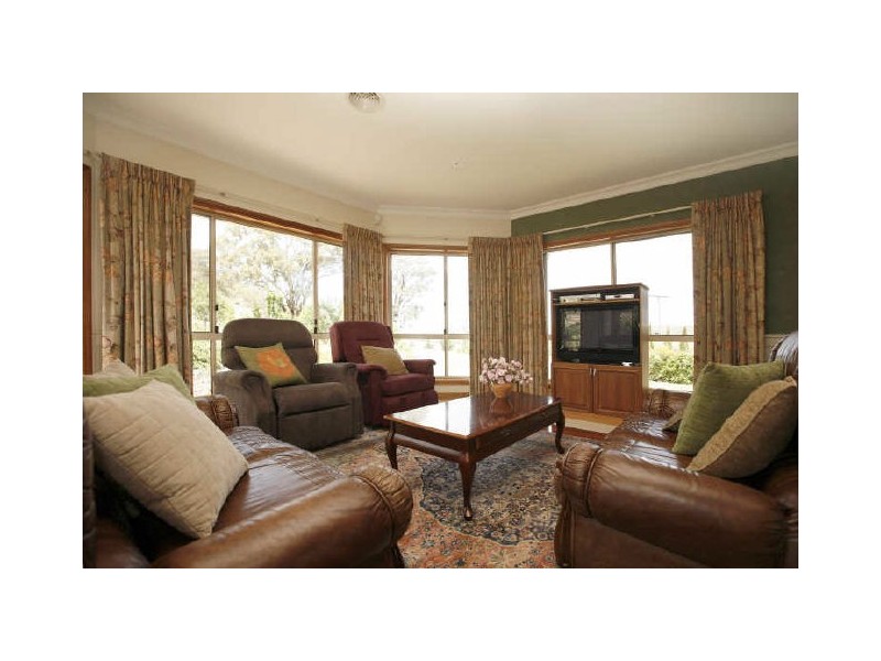 88 Royalla Drive, Royalla NSW 2620