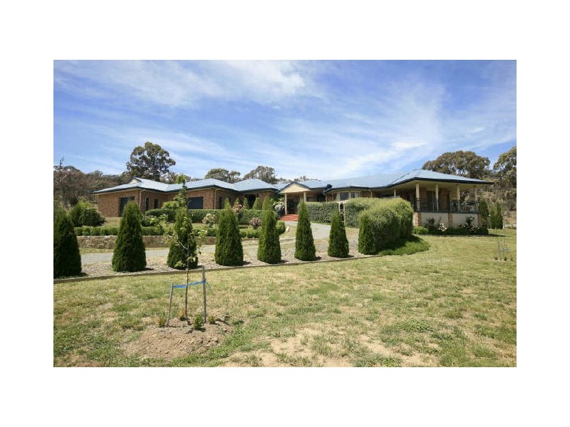 88 Royalla Drive, Royalla NSW 2620