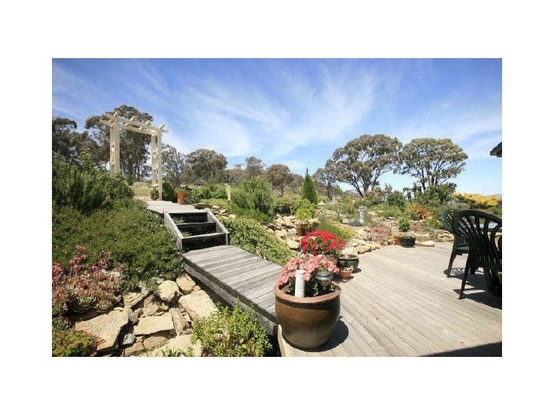 88 Royalla Drive, Royalla NSW 2620