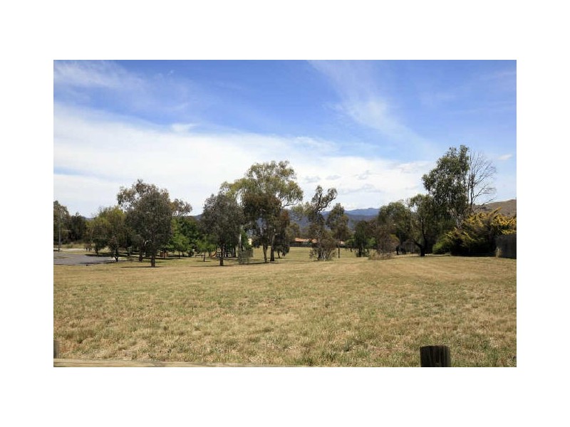 40/210 Newman Morris Circuit, Oxley ACT 2903