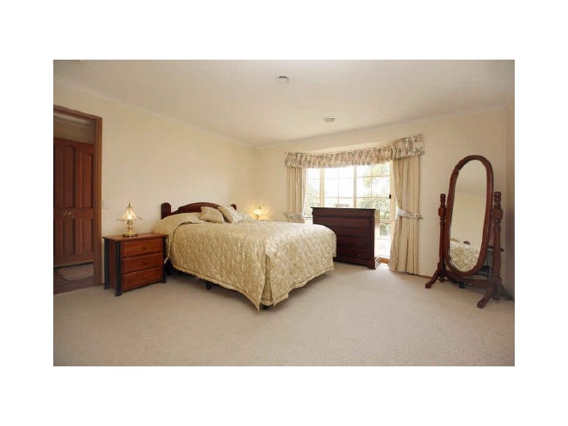 26 Woodfull Loop, Gordon ACT 2906