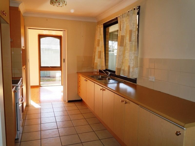 4 Ahern Place, Monash ACT 2904