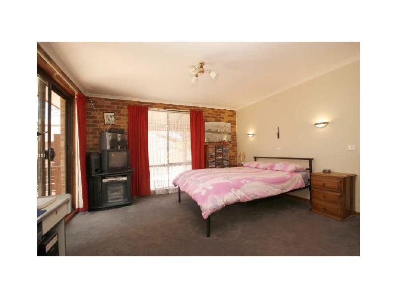 3 Bilkurra Street, Queanbeyan NSW 2620