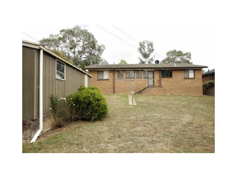 84 Guthridge Crescent, Wanniassa ACT 2903