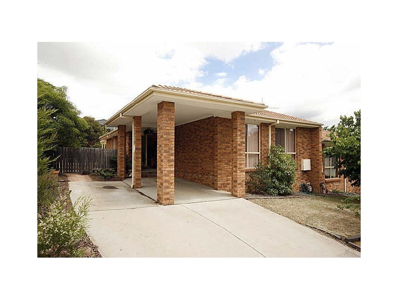 10A Hickenbotham Street, Gordon ACT 2906