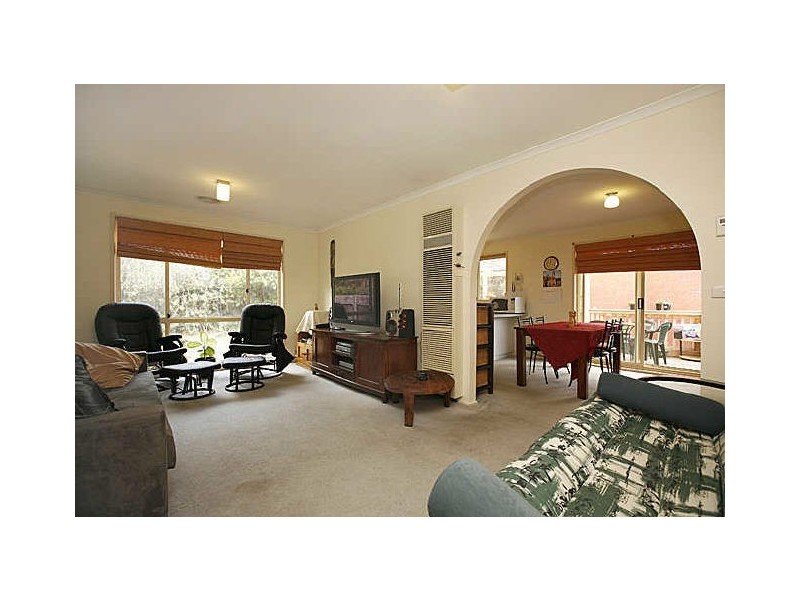 10A Hickenbotham Street, Gordon ACT 2906