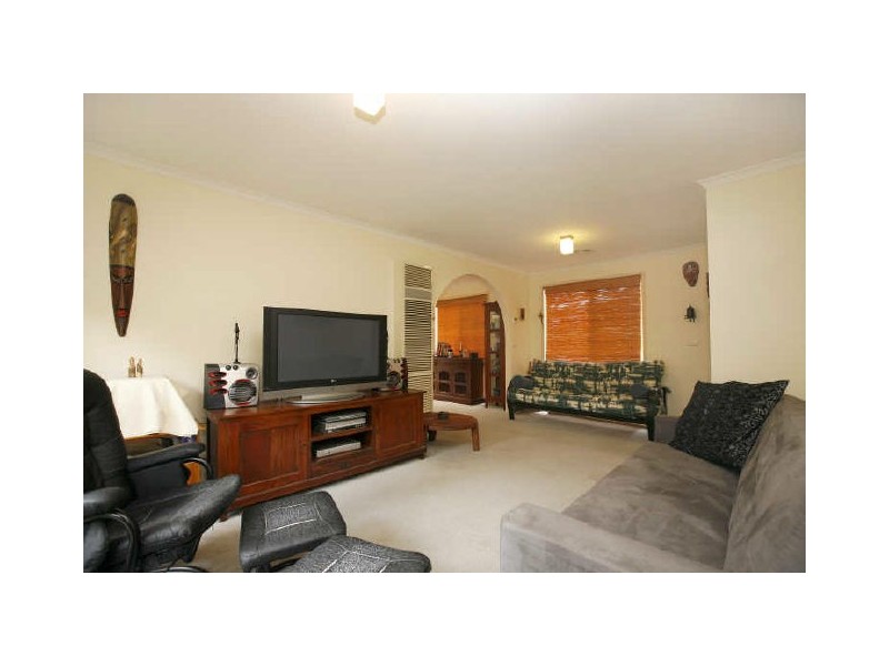 10A Hickenbotham Street, Gordon ACT 2906